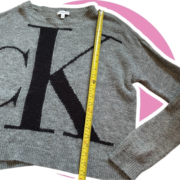 Calvin Klein Jeans // Gray Knit Top - Picture 4 of 7
